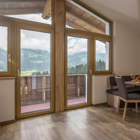 Apart Andreas Ried im Zillertal Exterior photo